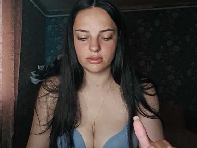 GenovevaRhoad live cam on BongaCams