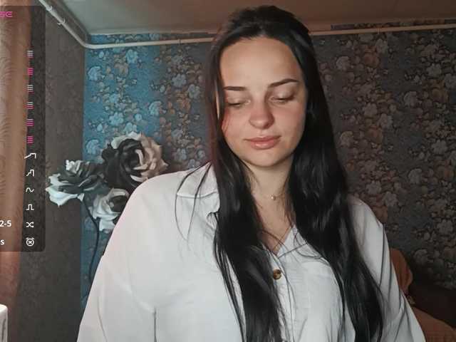 GenovevaRhoad live cam on BongaCams