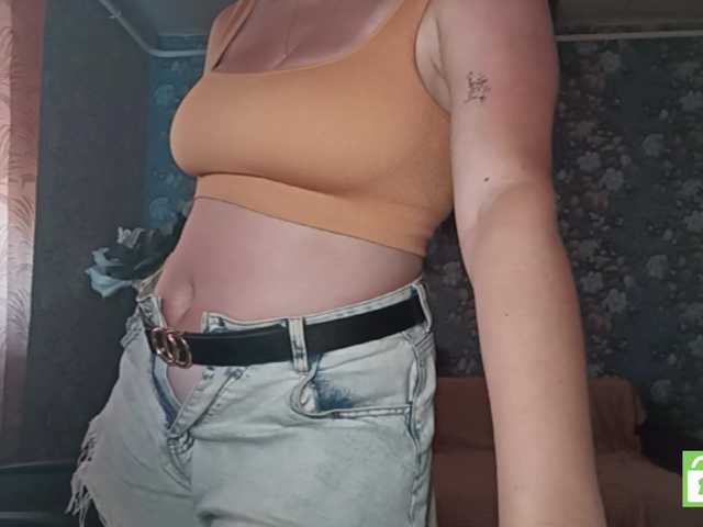 GenovevaRhoad live cam on BongaCams