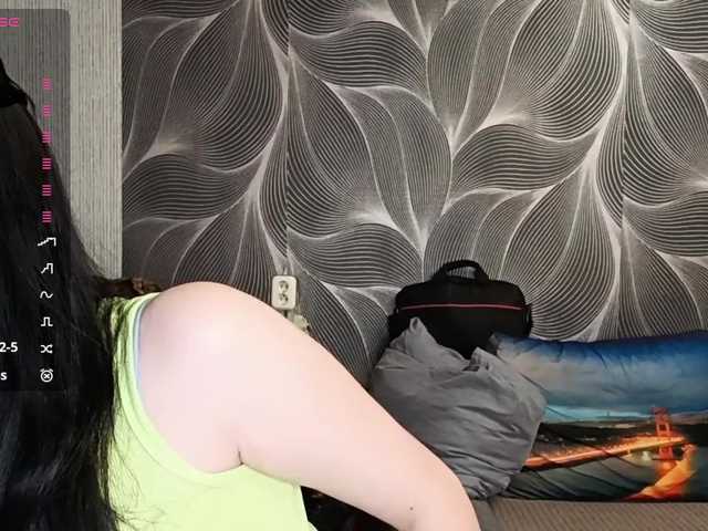 GenovevaRhoad live cam on BongaCams
