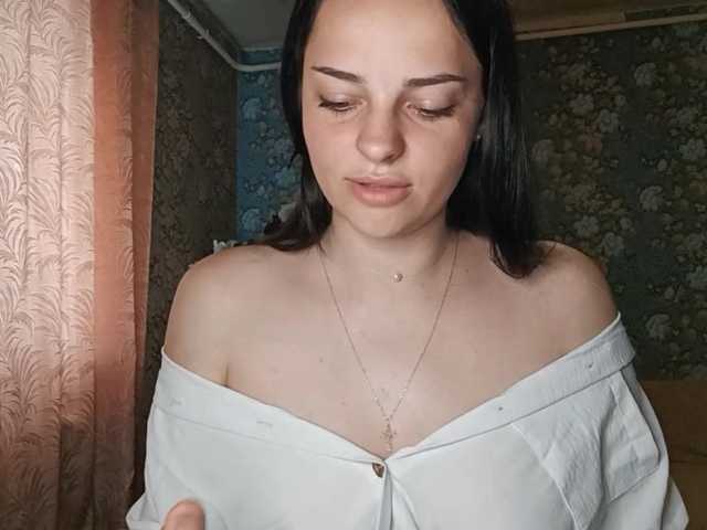 GenovevaRhoad live cam on BongaCams
