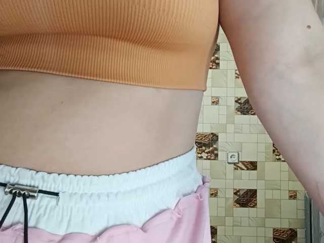 GenovevaRhoad live cam on BongaCams