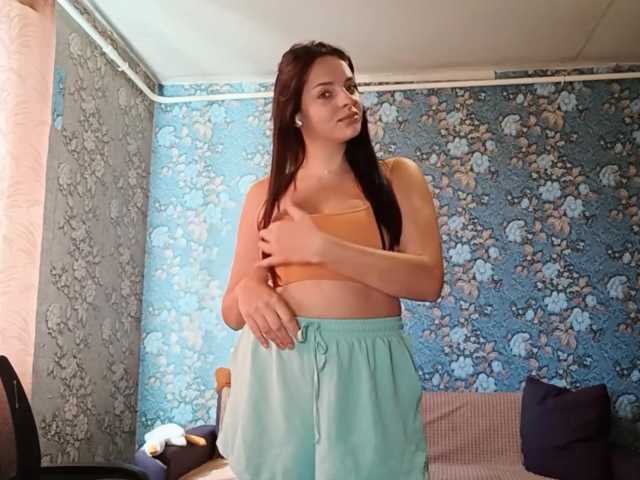 GenovevaRhoad live cam on BongaCams