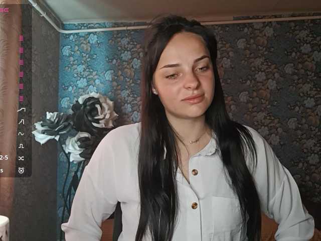 GenovevaRhoad live cam on BongaCams