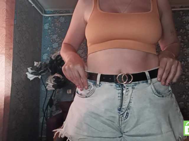 GenovevaRhoad live cam on BongaCams