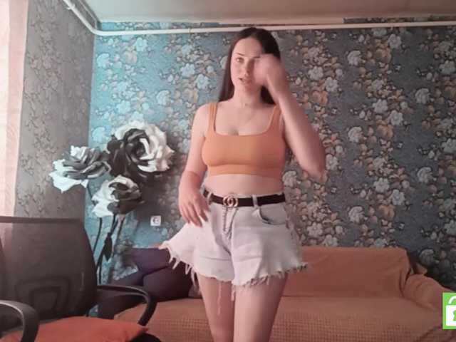 GenovevaRhoad live cam on BongaCams