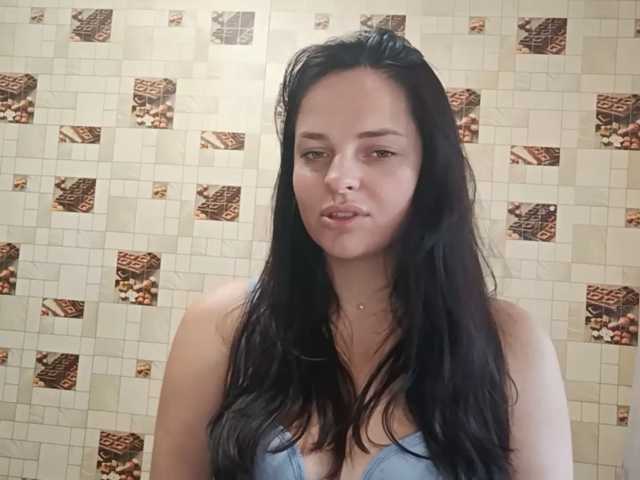 GenovevaRhoad live cam on BongaCams