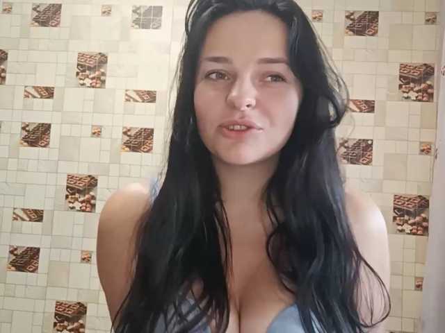 GenovevaRhoad live cam on BongaCams