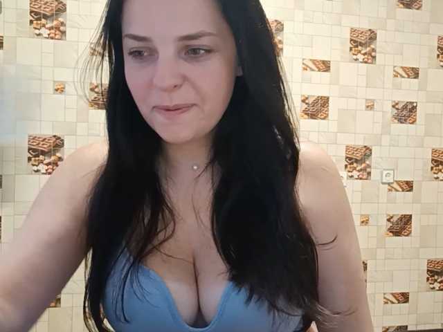 GenovevaRhoad live cam on BongaCams