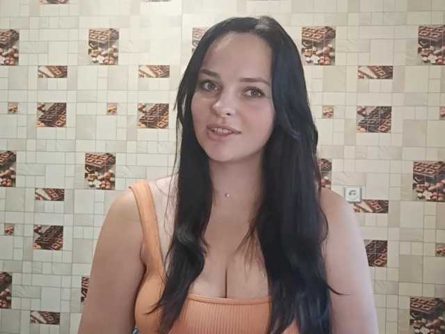 GenovevaRhoad live cam on BongaCams