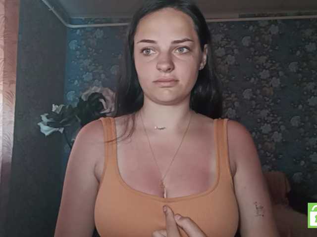 GenovevaRhoad live cam on BongaCams