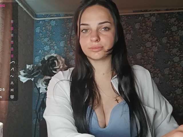 GenovevaRhoad live cam on BongaCams
