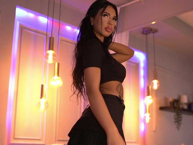 XiaraBlaze live cam on BongaCams