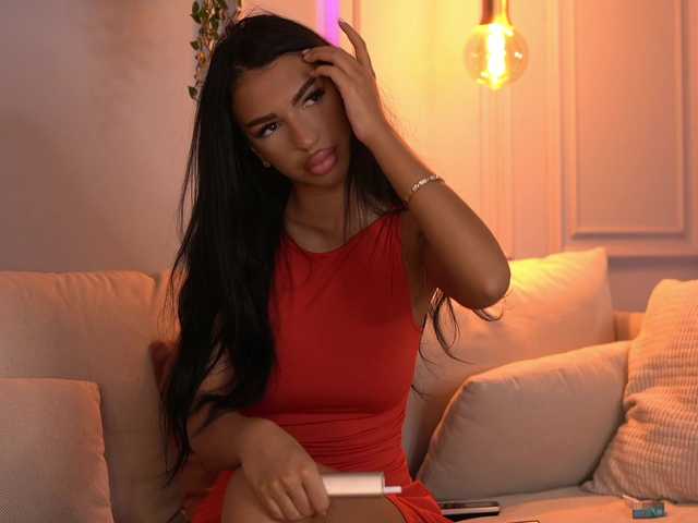 XiaraBlaze live cam on BongaCams
