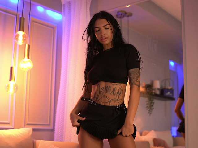 XiaraBlaze live cam on BongaCams