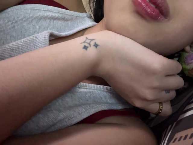 PartheniaBrazen live cam on BongaCams