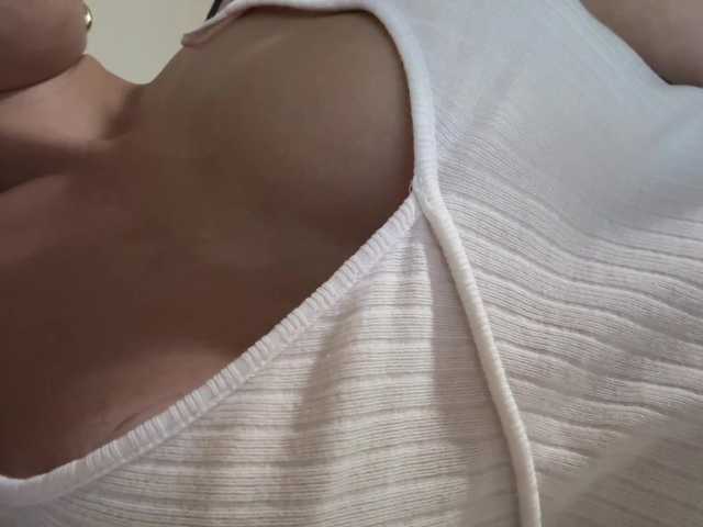 PartheniaBrazen live cam on BongaCams