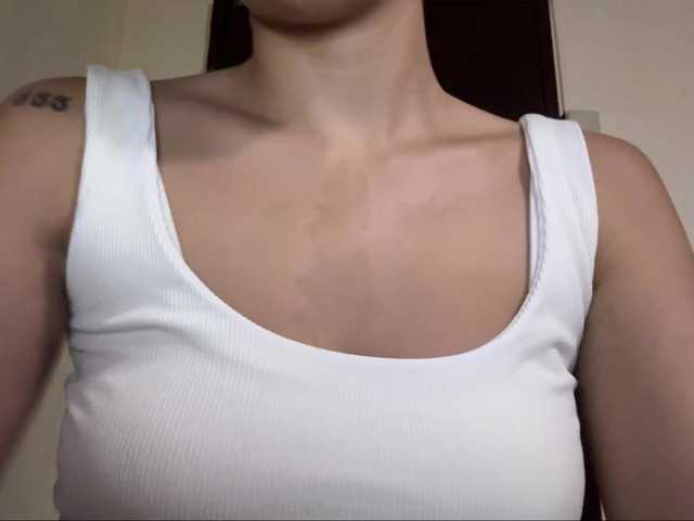 PartheniaBrazen live cam on BongaCams
