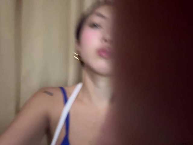 PartheniaBrazen live cam on BongaCams