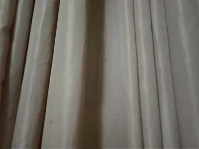 LilyBrazen live cam