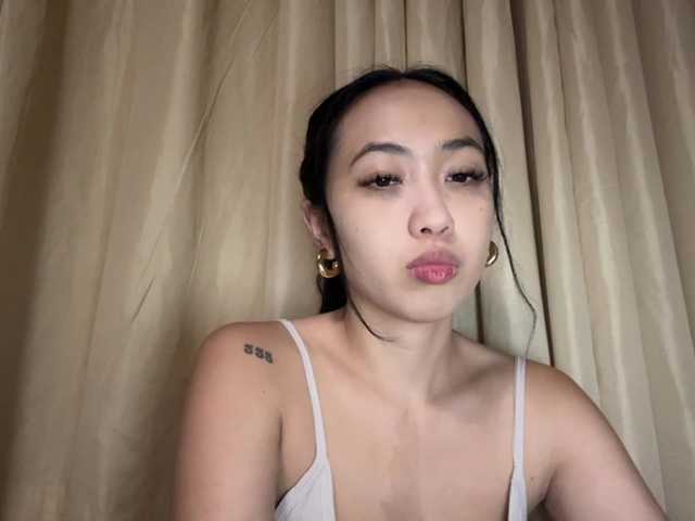 PartheniaBrazen live cam on BongaCams
