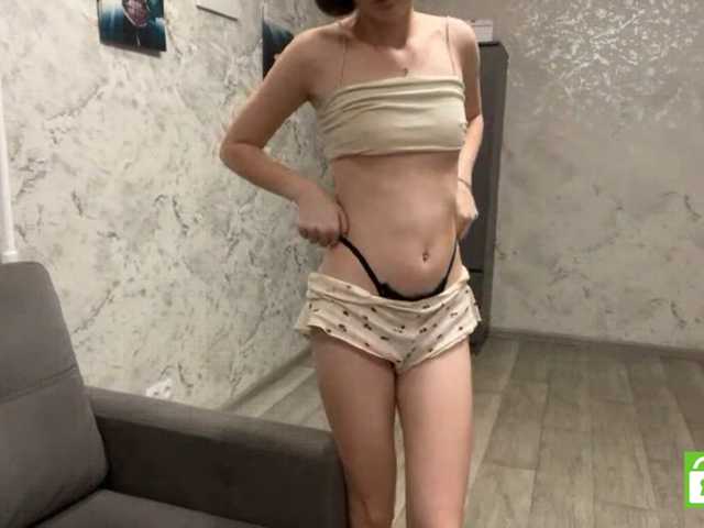 Barbara1, live now on BongaCams