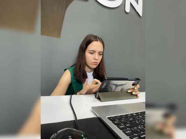 Nipple000 webcam
