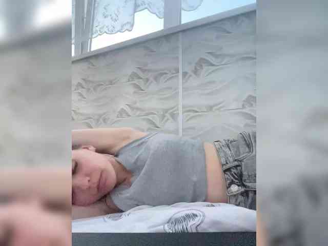 Nipple000 webcam
