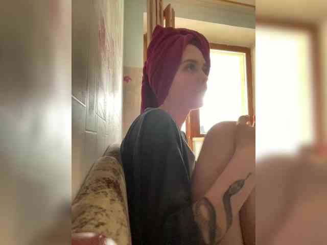 Nipple000 webcam