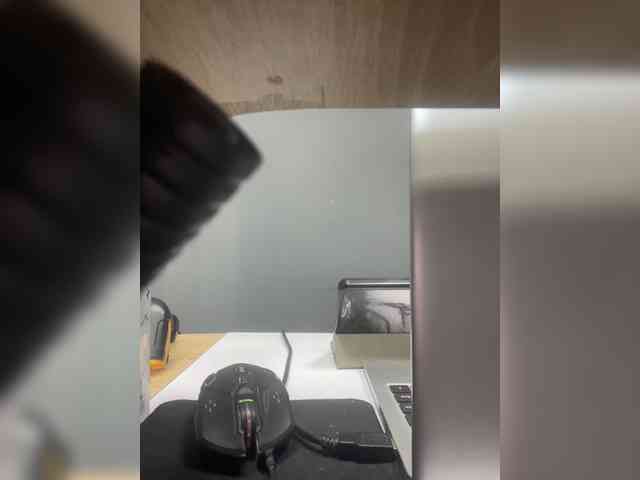 Nipple000 webcam