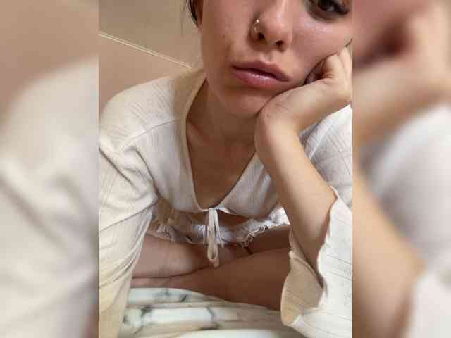 Nipple000 webcam