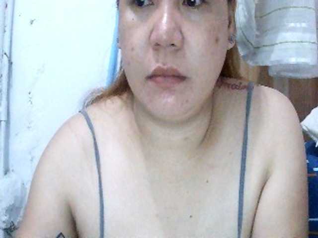 SexyCherrry live cam preview
