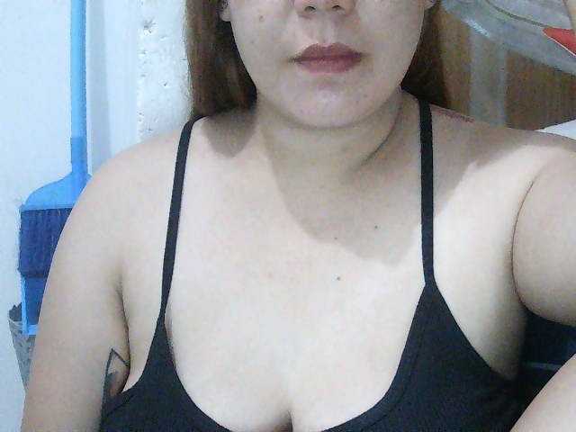 SexyCherrry, 34 y/o - Live Cam on BongaCams