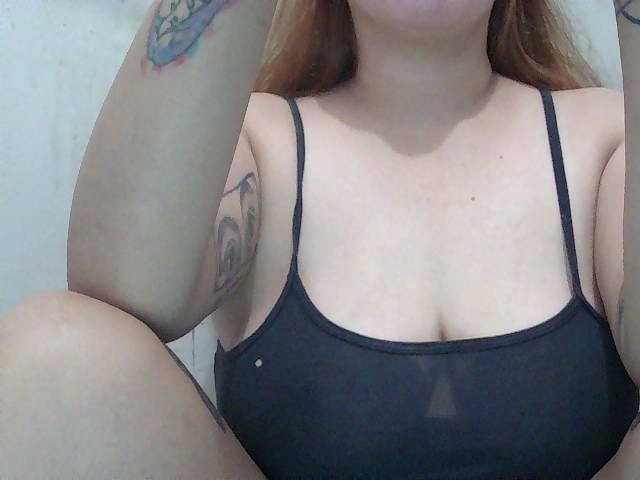 SexyCherrry live cam on BongaCams