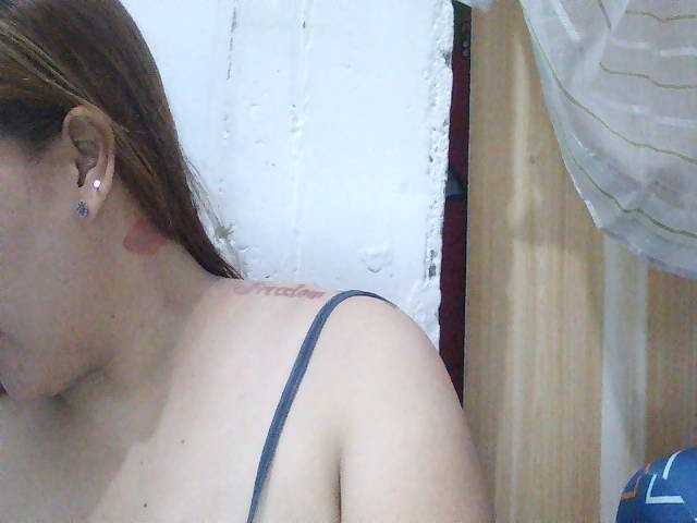 SexyCherrry live cam preview