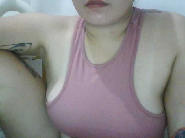 SexyCherrry live cam on BongaCams