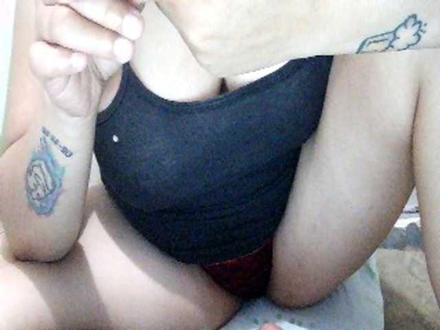 SexyCherrry live cam on BongaCams