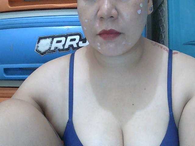 SexyCherrry live cam on BongaCams