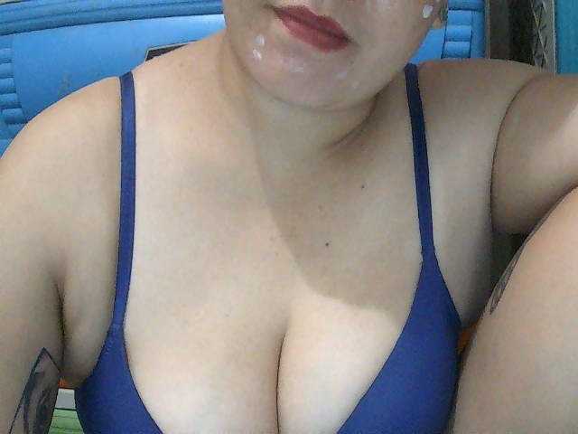 SexyCherrry live cam on BongaCams