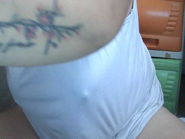 SexyCherrry live cam on BongaCams
