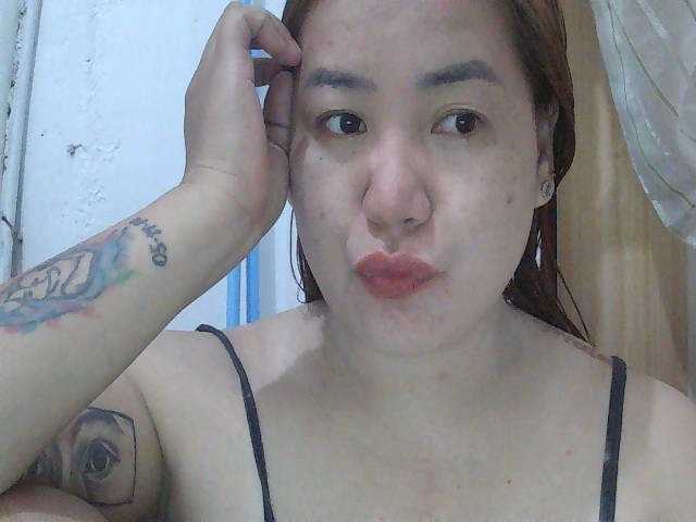 SexyCherrry live cam on BongaCams
