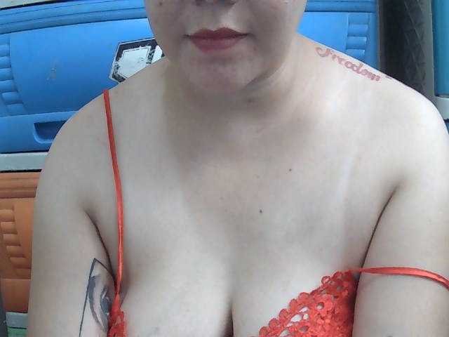 SexyCherrry live cam on BongaCams