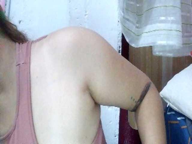 SexyCherrry live cam on BongaCams