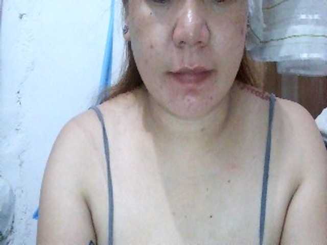 SexyCherrry live cam on BongaCams