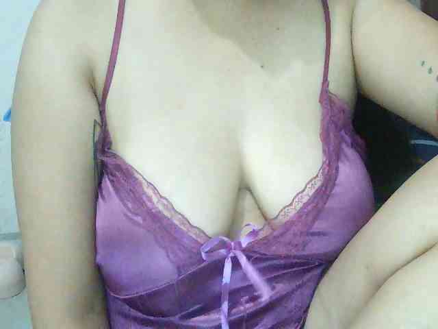 SexyCherrry webcam