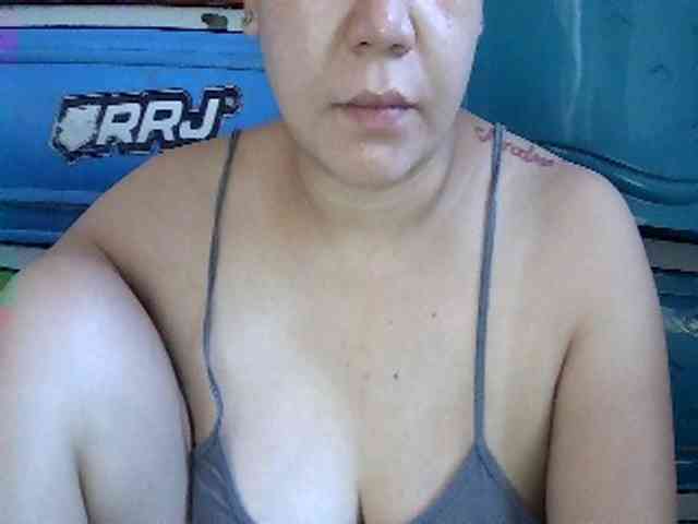 SexyCherrry webcam