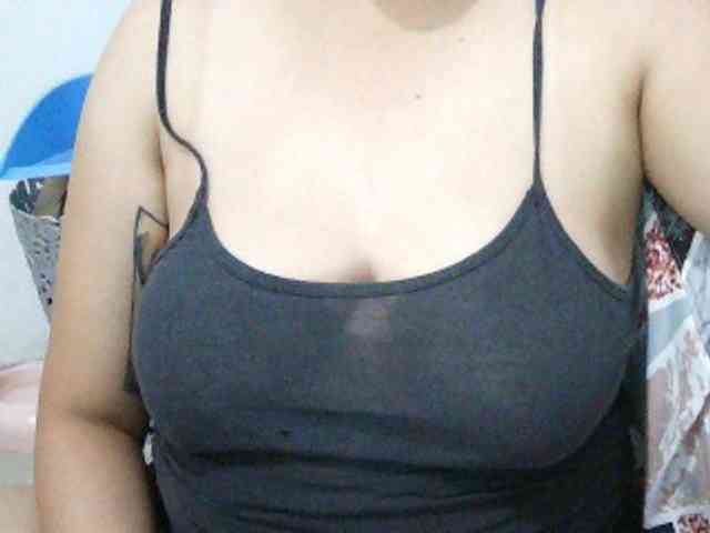 SexyCherrry webcam