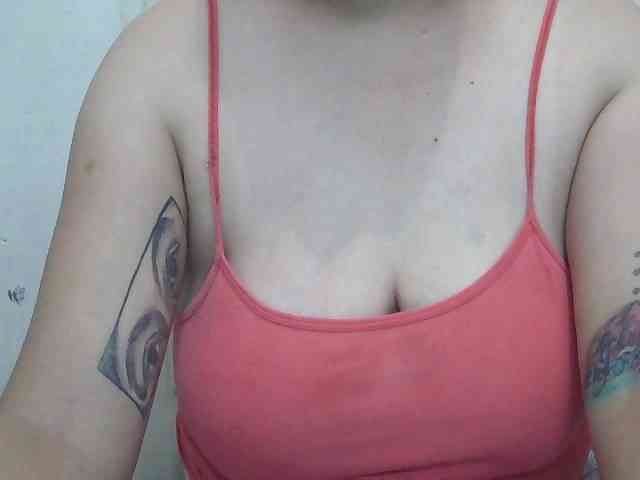 SexyCherrry webcam