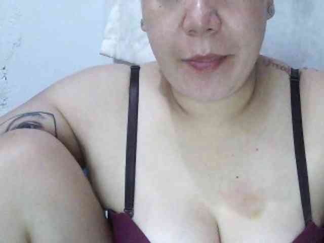 SexyCherrry webcam
