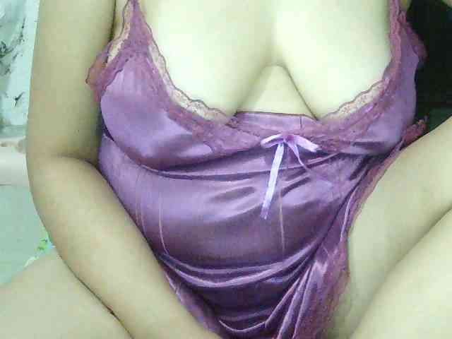SexyCherrry webcam